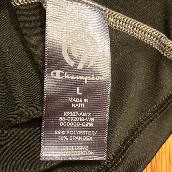 EUC Sz L Champion black poly/spandex shirt - Picture 3 of 5